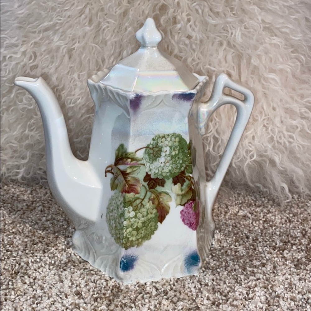 Porcelain teapot